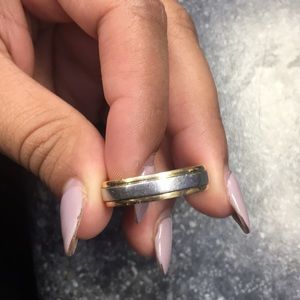 18K and Platinum Band Ring size 13